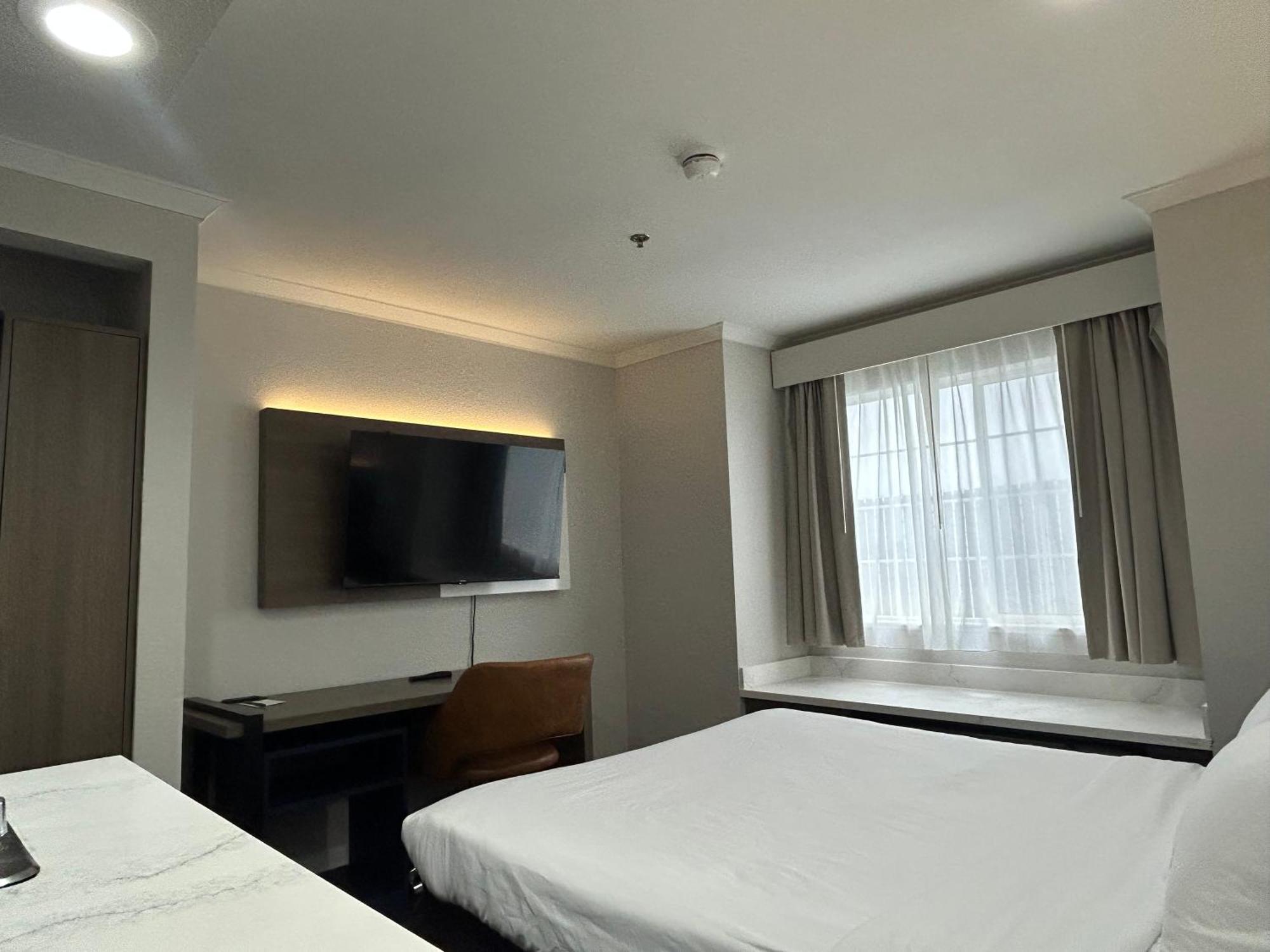 Quality Inn & Suites Santa Rosa Extérieur photo